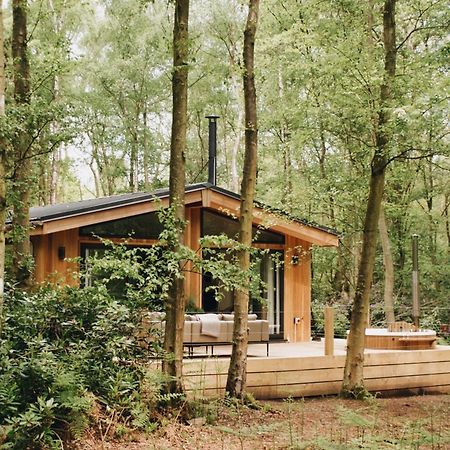 Fritton Lake Retreats Exterior photo